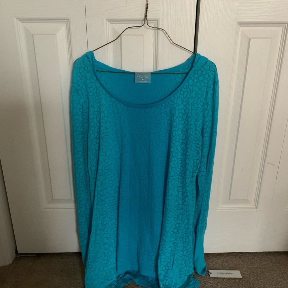 Sz med Calvin Klein performance top